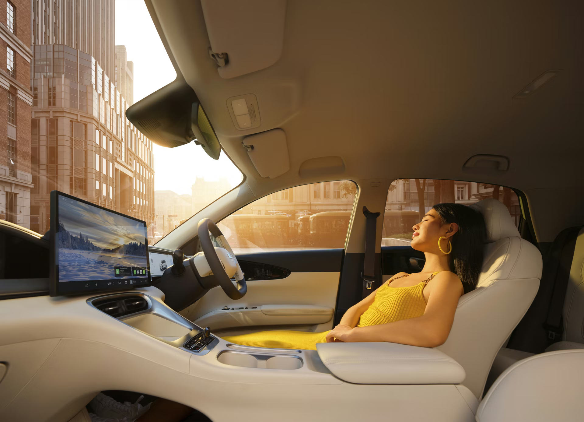 GEELY E2 Apex - Premium 5 Door Electric Hatchback RWD