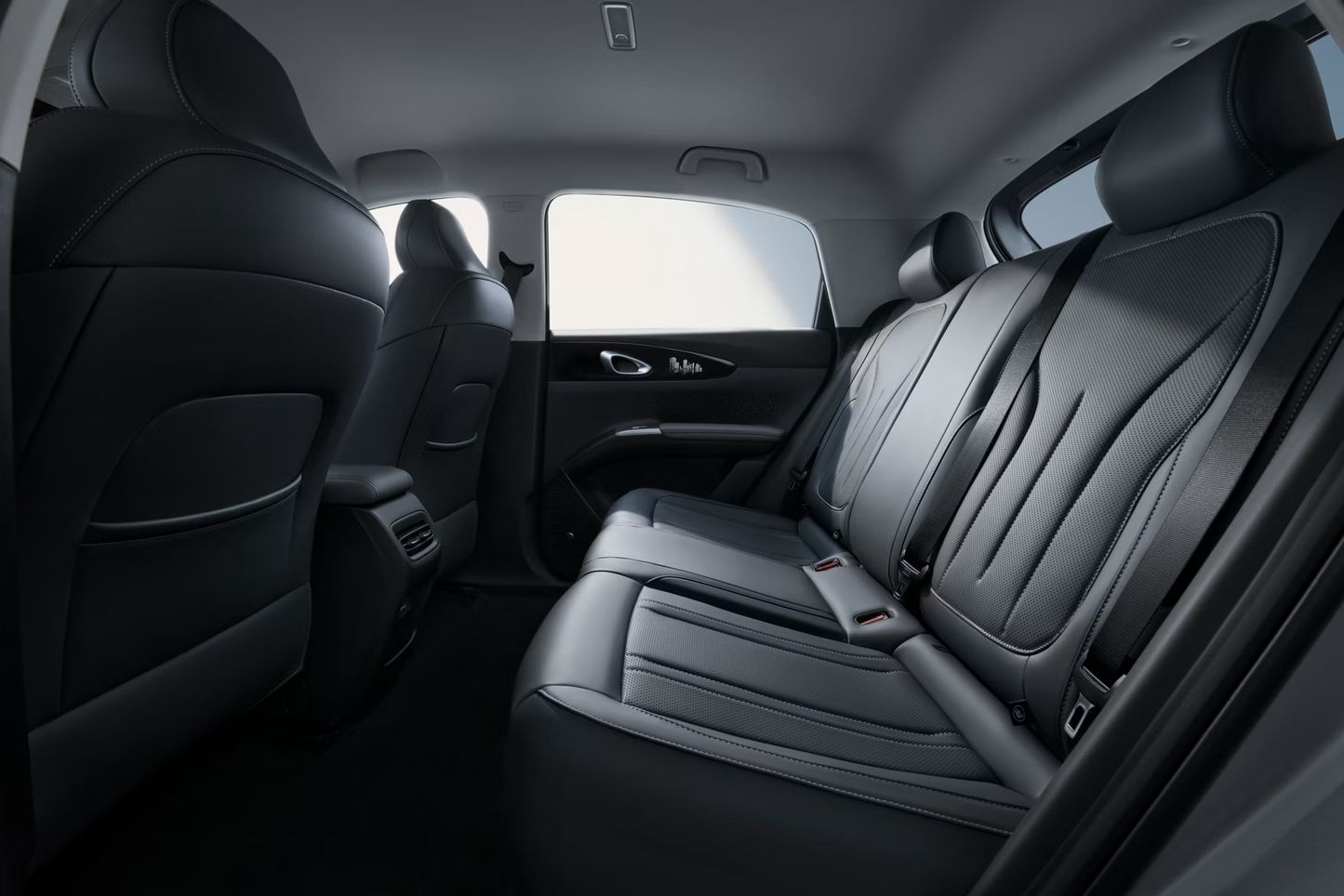GEELY E2 Apex - Premium 5 Door Electric Hatchback RWD